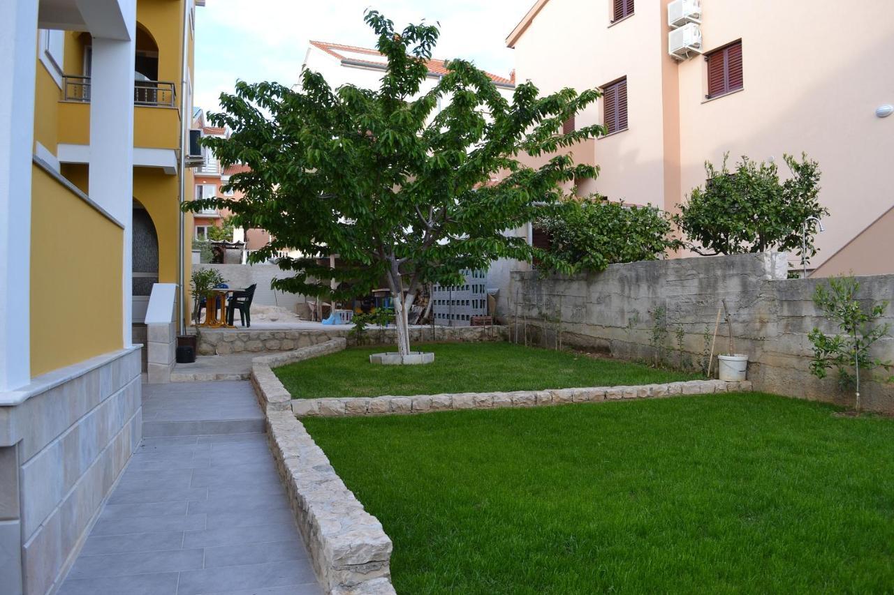 Apartments Lili Zadar Eksteriør billede